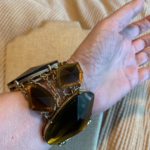 Banana Republic very chunky statement bracelet. Faux smokey topaz. - Picture 8 of 9